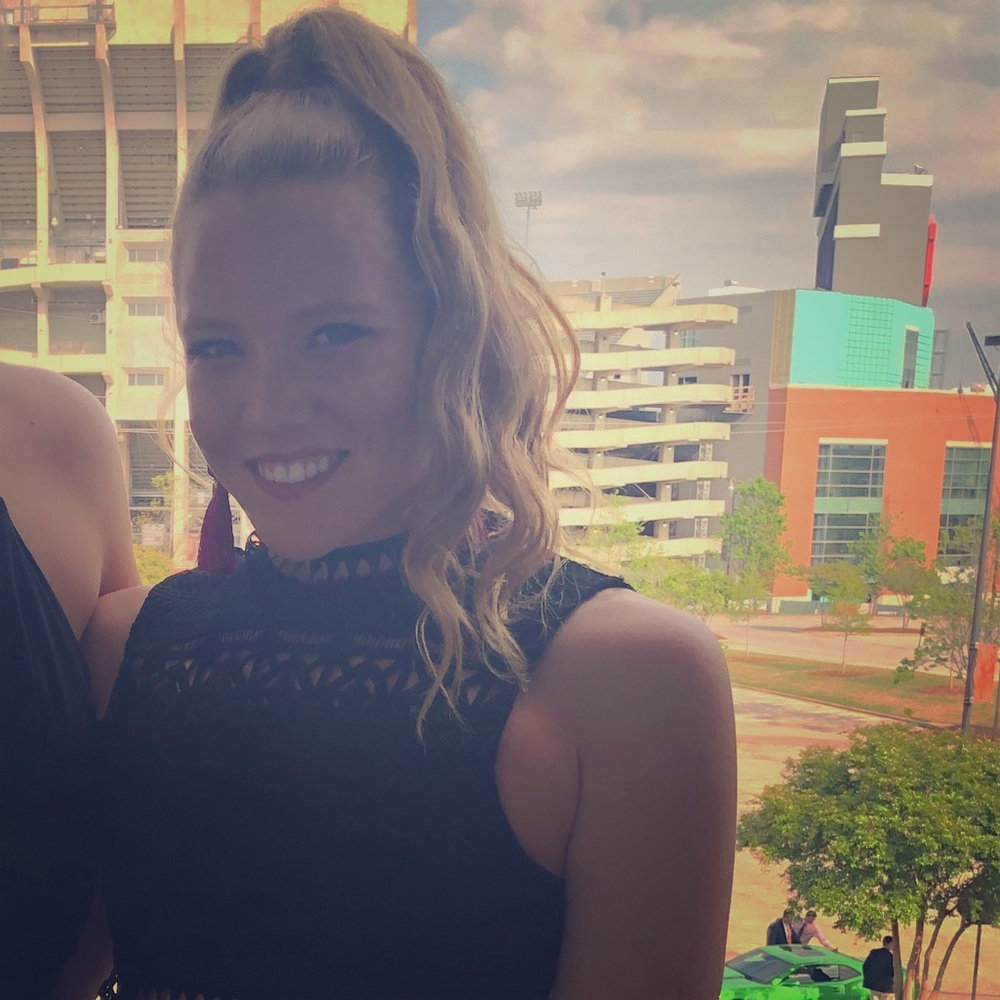 Meet your Posher, Erin